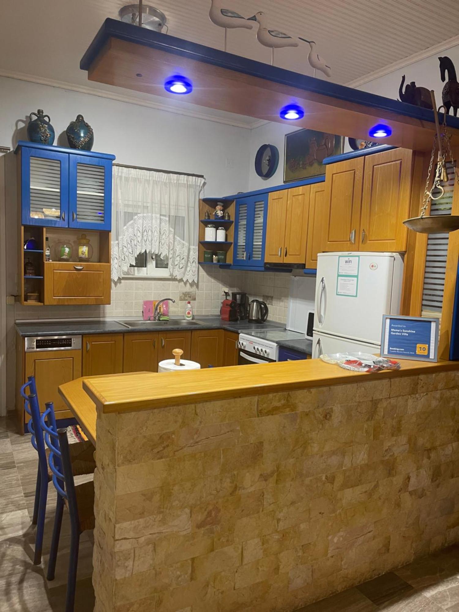 Mama'S Sunshine Garden Villa Άγιος Ηλίας Εξωτερικό φωτογραφία
